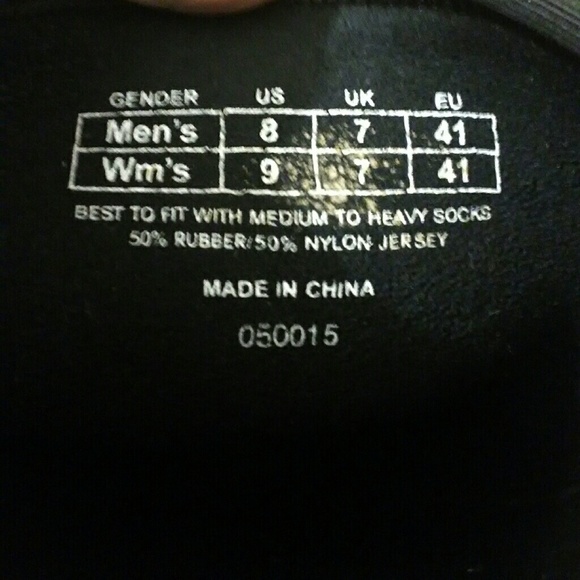 Insulated steel toe water resistant work boots - Picture 3 of 4